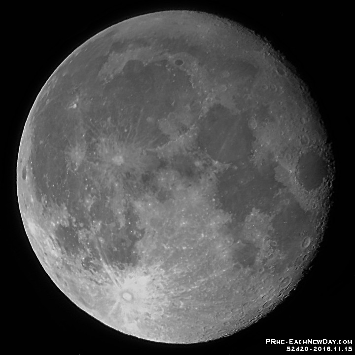52420CrBwLeShUsm2Ro - SuperMoon! Handheld on the porch with my telescope and cell-phone